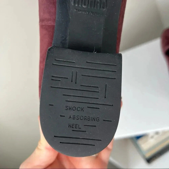 Munro Wine Colored Harrison Suede Loafer Size 9 Runs Small - Picture 8 of 12